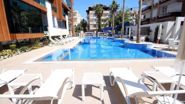 Luxury Flat 2 Mins From Beach Alanya Exterior foto